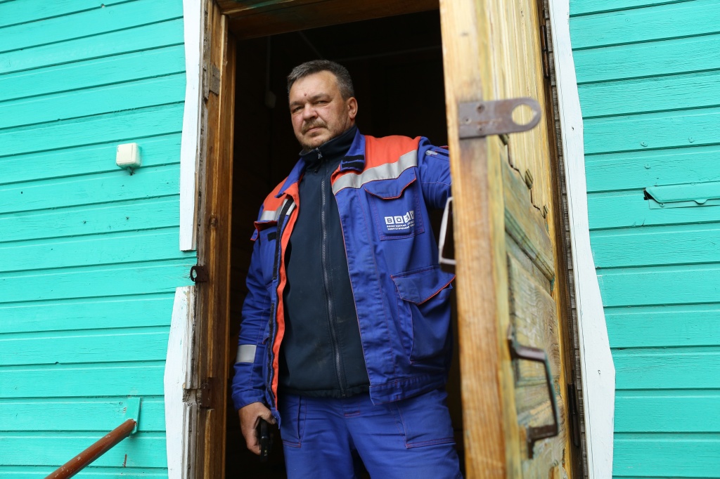 09_ Мастер участка Сундуков Валерий Сергеевич.JPG