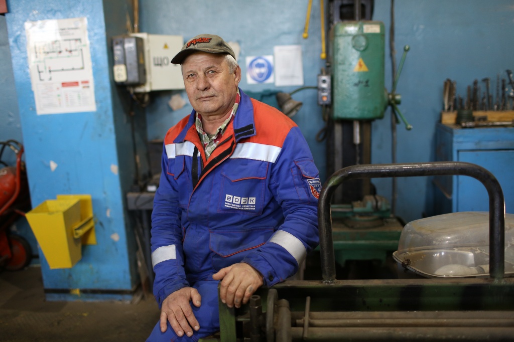 07_электромонтер Малышев Николай Михайлович.JPG