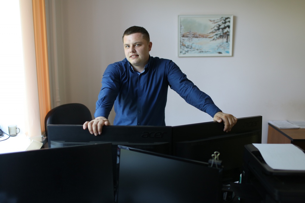 начальник отдела энергосбережения и систем энергоучета Михальцов Валерий Владимирович.JPG